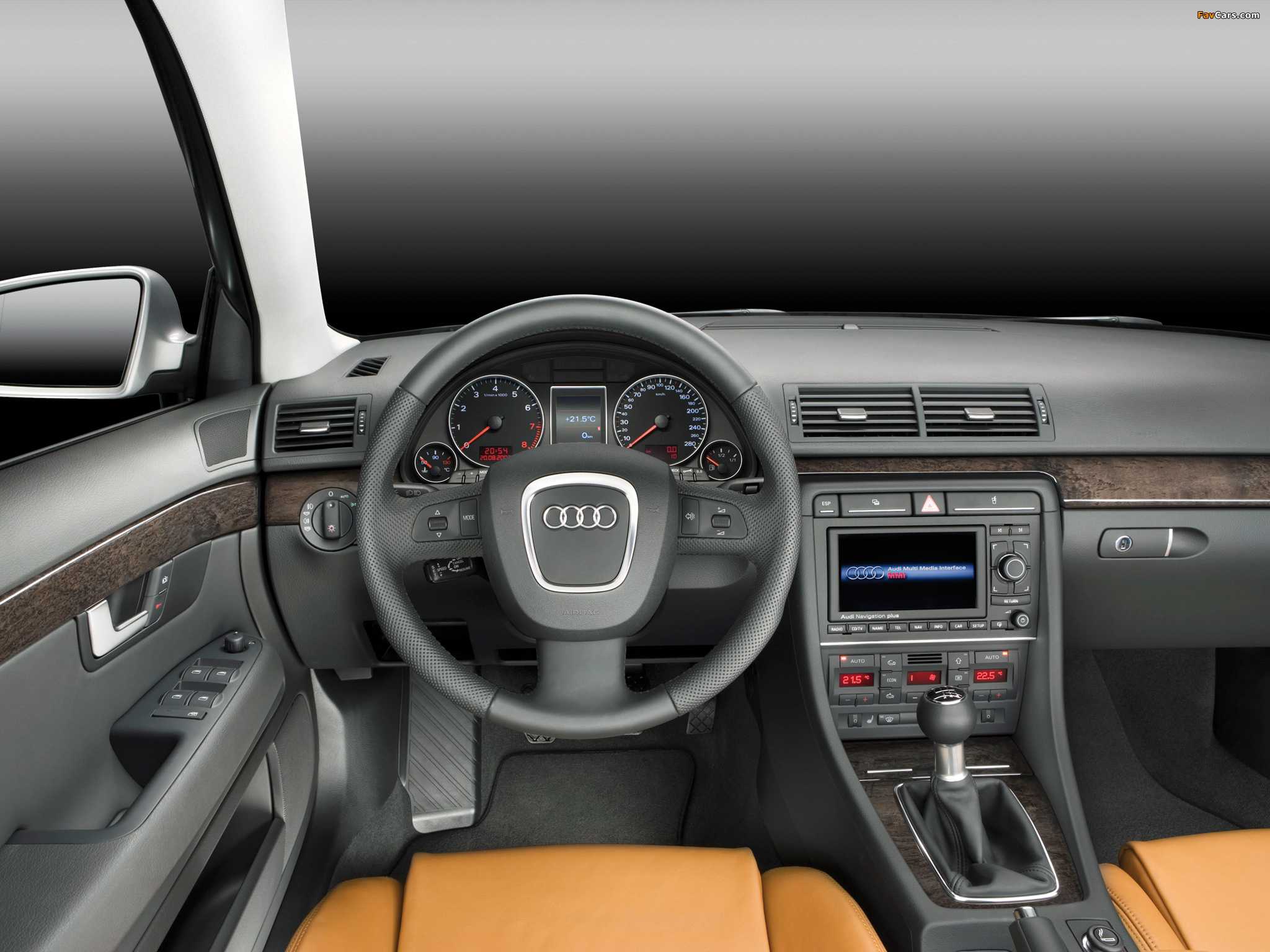 Audi A4 (8E) — описание модели фото
