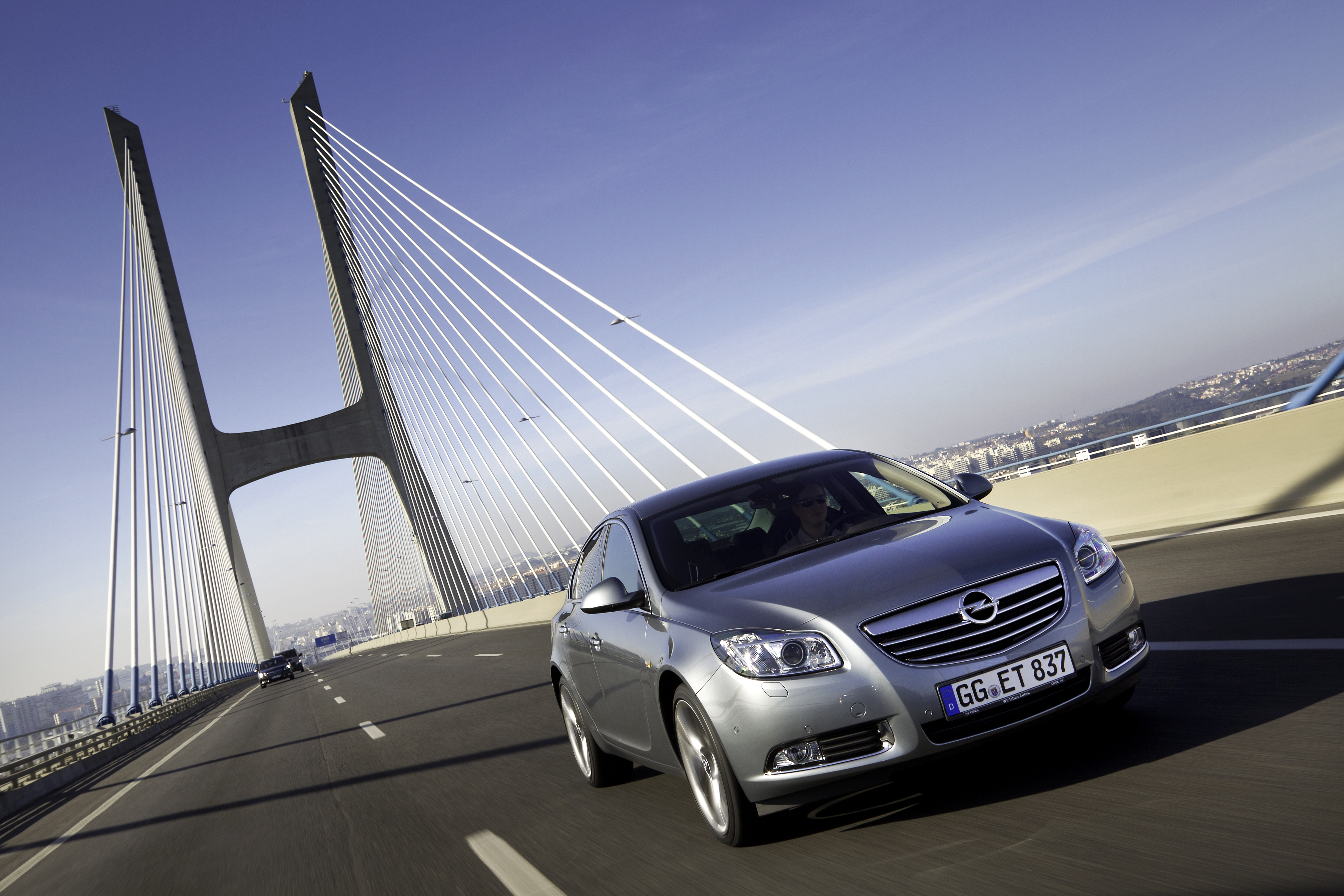 Opel Insignia — описание модели фото