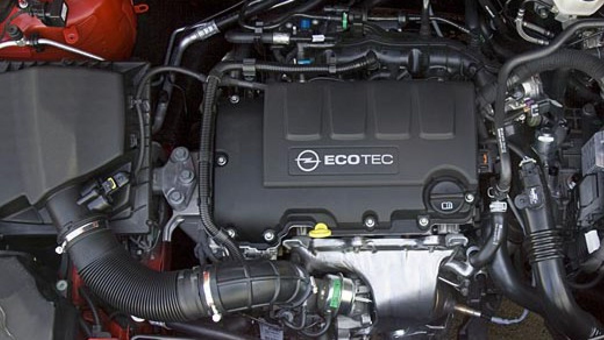Какие двигатели и коробки передач устанавливают на Opel Astra J