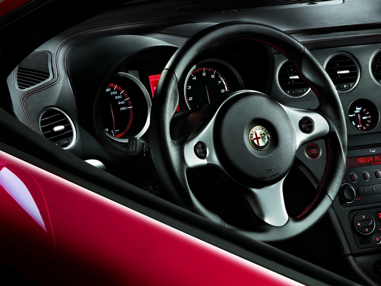 Alfa Romeo Brera — описание модели фото