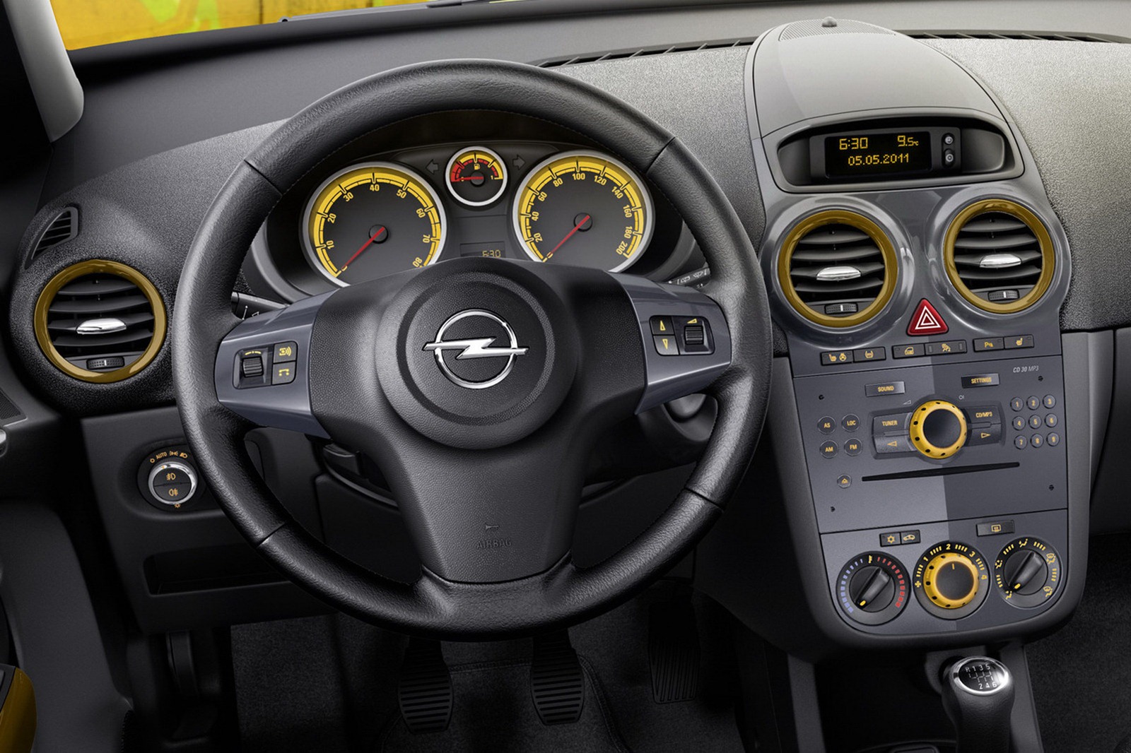 Как разобрать приборный щиток Opel Corsa D фото