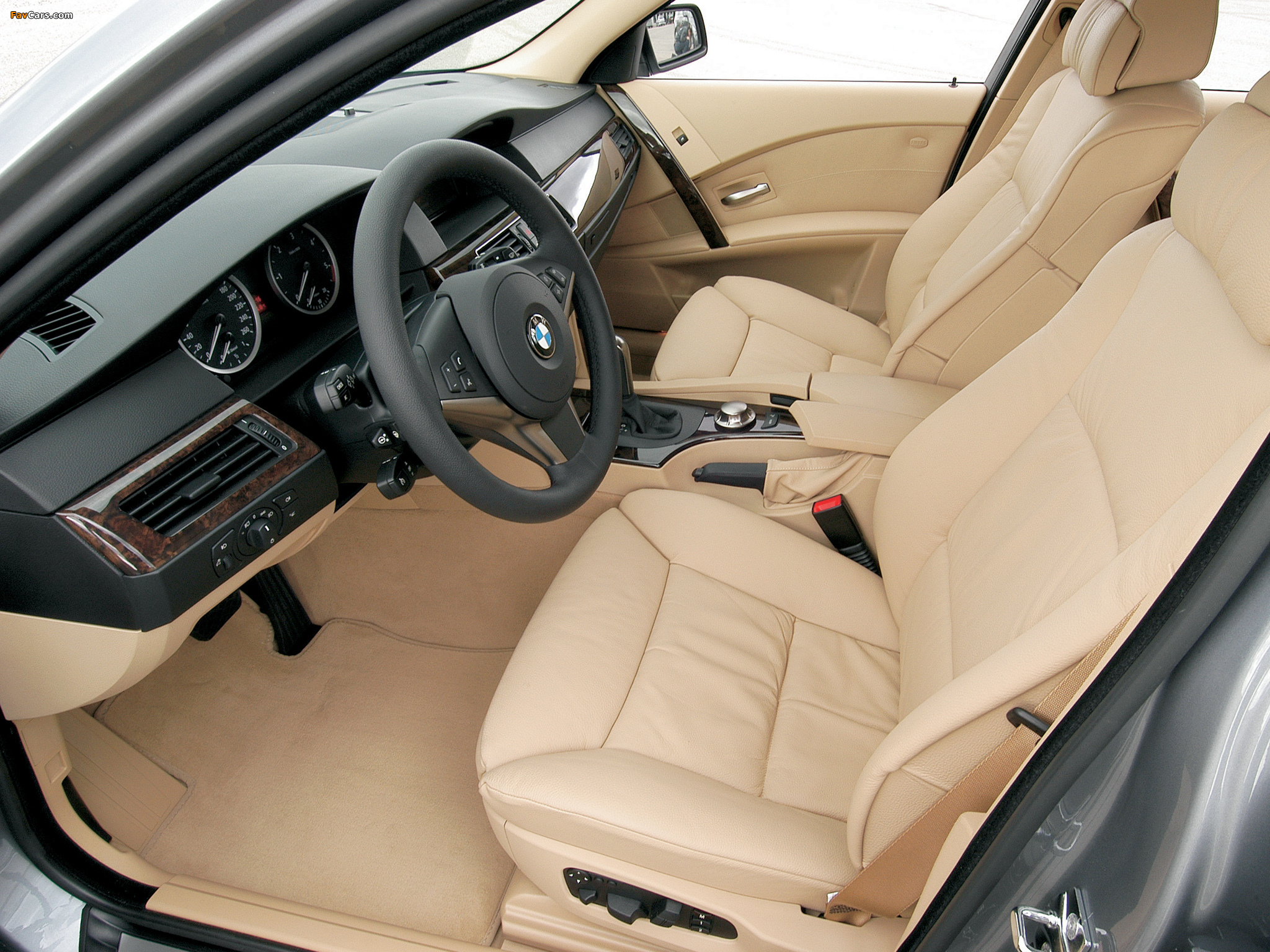 Какие настройки необходимо задать, чтобы сиденья BMW 5 E60  «запоминали» последние выставленные параметры? фото