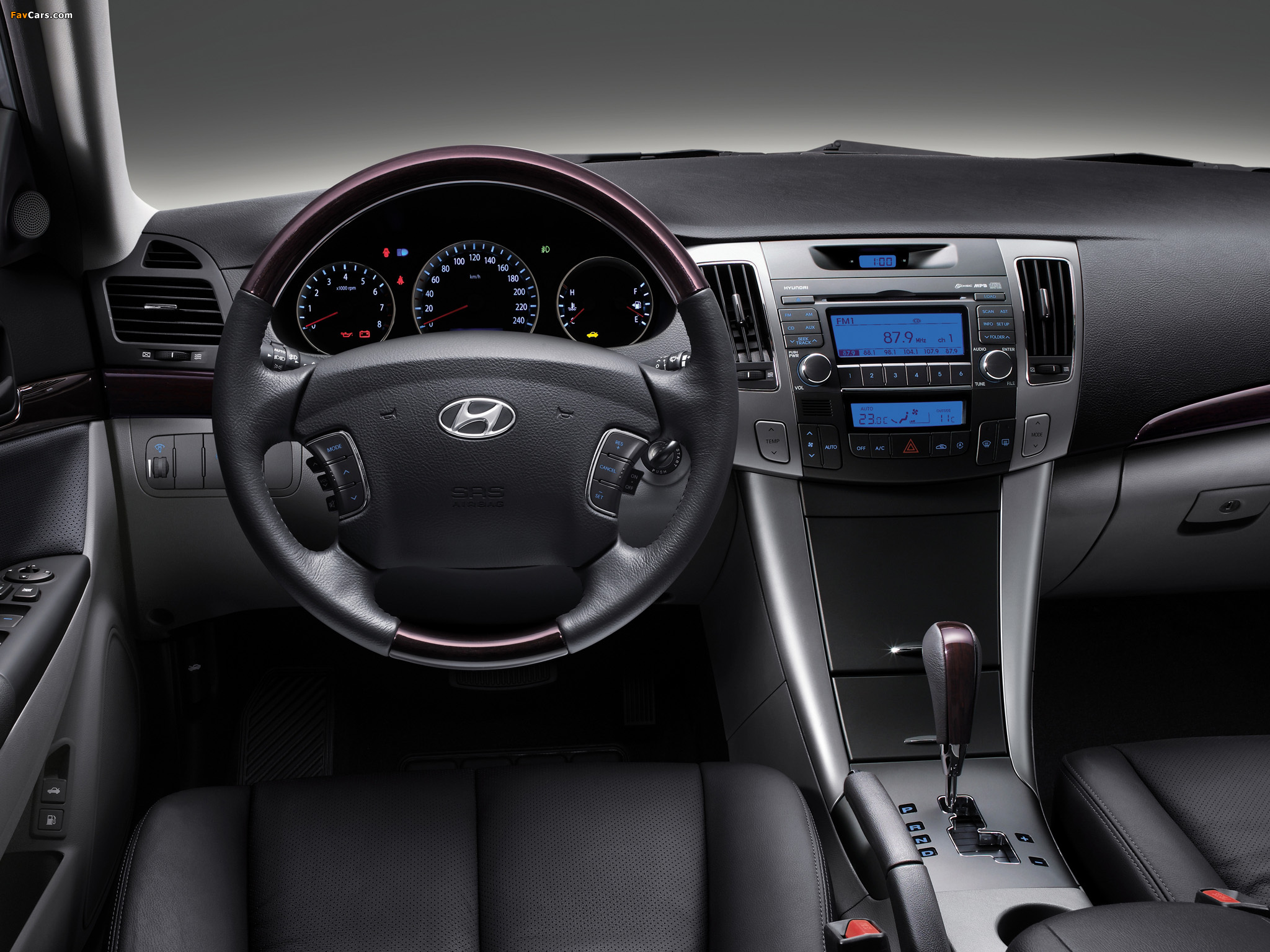 Какие мультимедийные системы можно установить на Hyundai Sonata NF фото