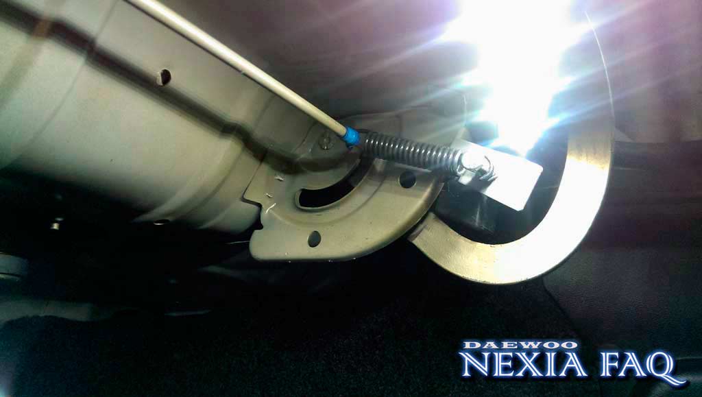 Установка ручки закрывания багажника на Daewoo Nexia