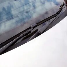 Производитель и параметры штатных щеток стеклоочистителя Mercedes E-Class (W212) фото