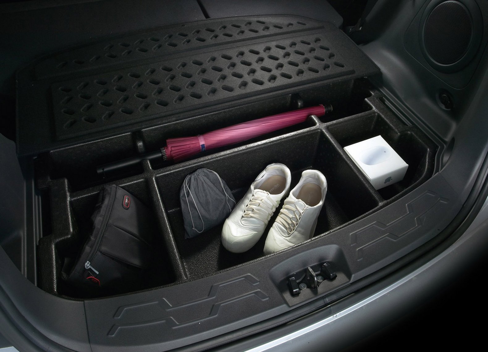 Где заказать ящик для вещей в багажник Mercedes E-Class (W212) фото