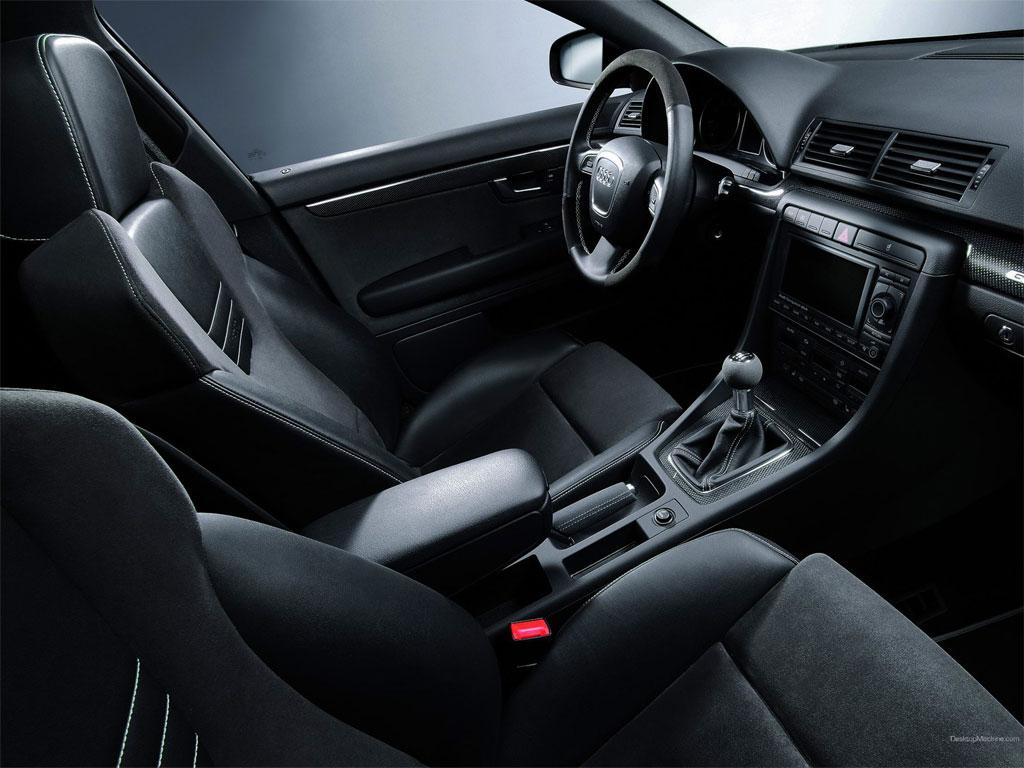 Снятие передних сидений на Audi A4 B7 фото
