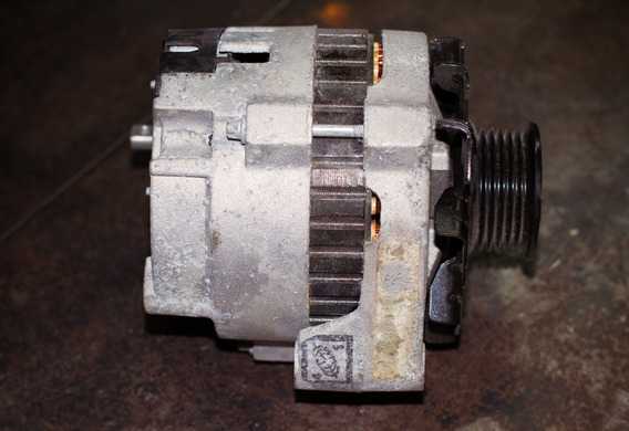 Номера расходников для ремонта генератора Visteon на Ford Mondeo III фото