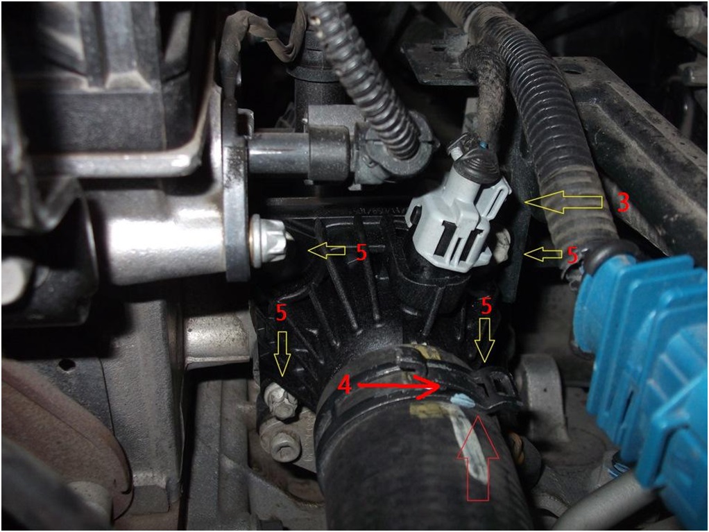 Самостоятельная замена термостата на Ford Focus 2 фото