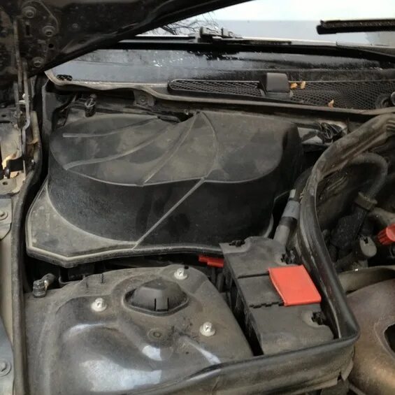 Не работает мотор отопителя на Mercedes-Benz C-Klasse (W204) фото
