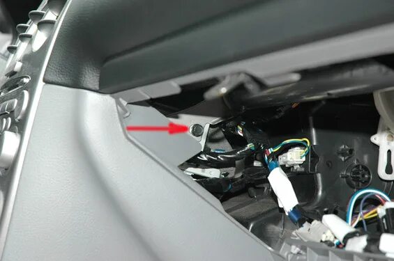 Особенности работы датчика света на Mazda 6 II фото