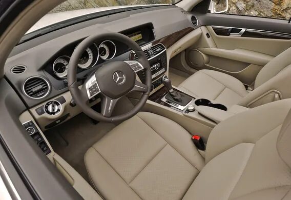 Запоминание положения сиденья и руля на Mercedes-Benz C-Klasse (W204) фото
