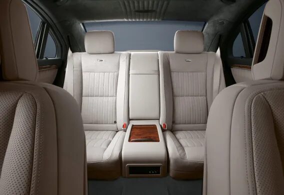 Как снять подушку и механизм регулировки заднего сиденья Mercedes-Benz S-klasse (W221)? фото