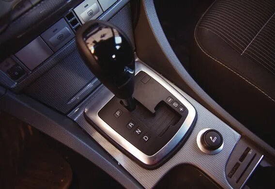Особенности автоматической коробки передач на Ford Focus I фото