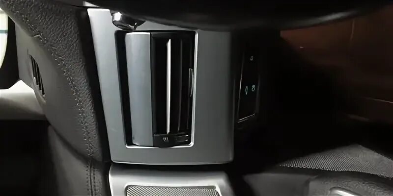 Особенности электрических дефлекторов обдува на Jaguar XF фото
