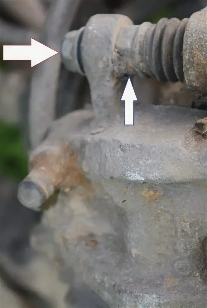 Как заменить тормозные колодки на SsangYong Kyron фото