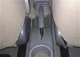 Регулировка ручного тормоза на Hyundai Solaris фото